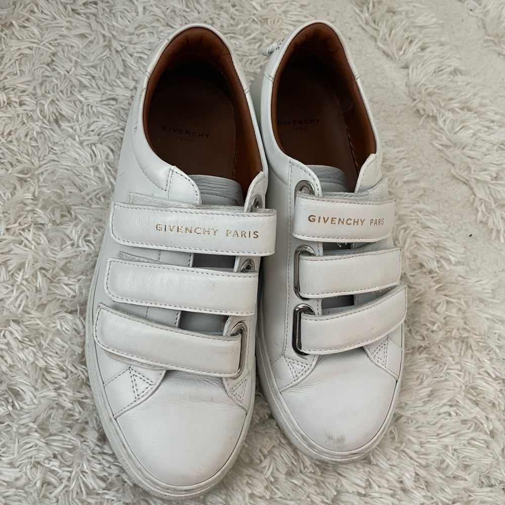 Givenchy Kids White Leather Sneakers